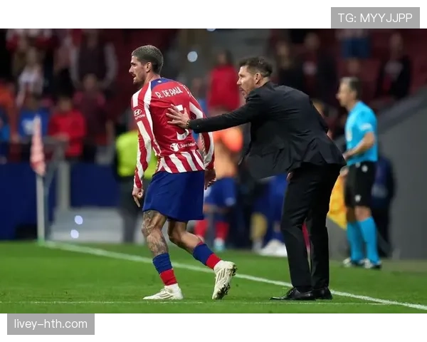 西甲强强对话引爆激情，精彩进球与关键时刻引发球迷热议