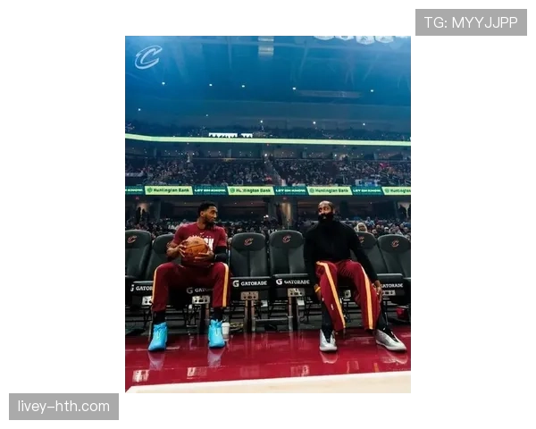 詹姆斯哈登深耕极致挡拆，利用顶级视野助推球队进攻体系升级